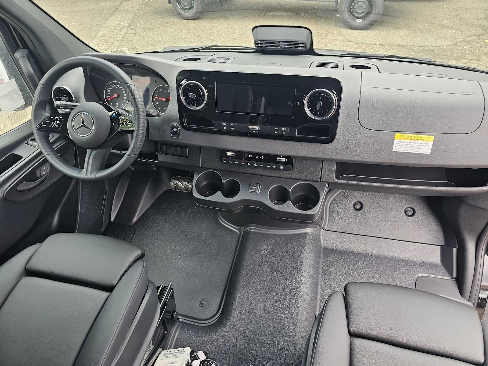 2026 Mercedes-Benz Sprinter Passenger 2500 High Roof I4 Diesel HO 170 RWD