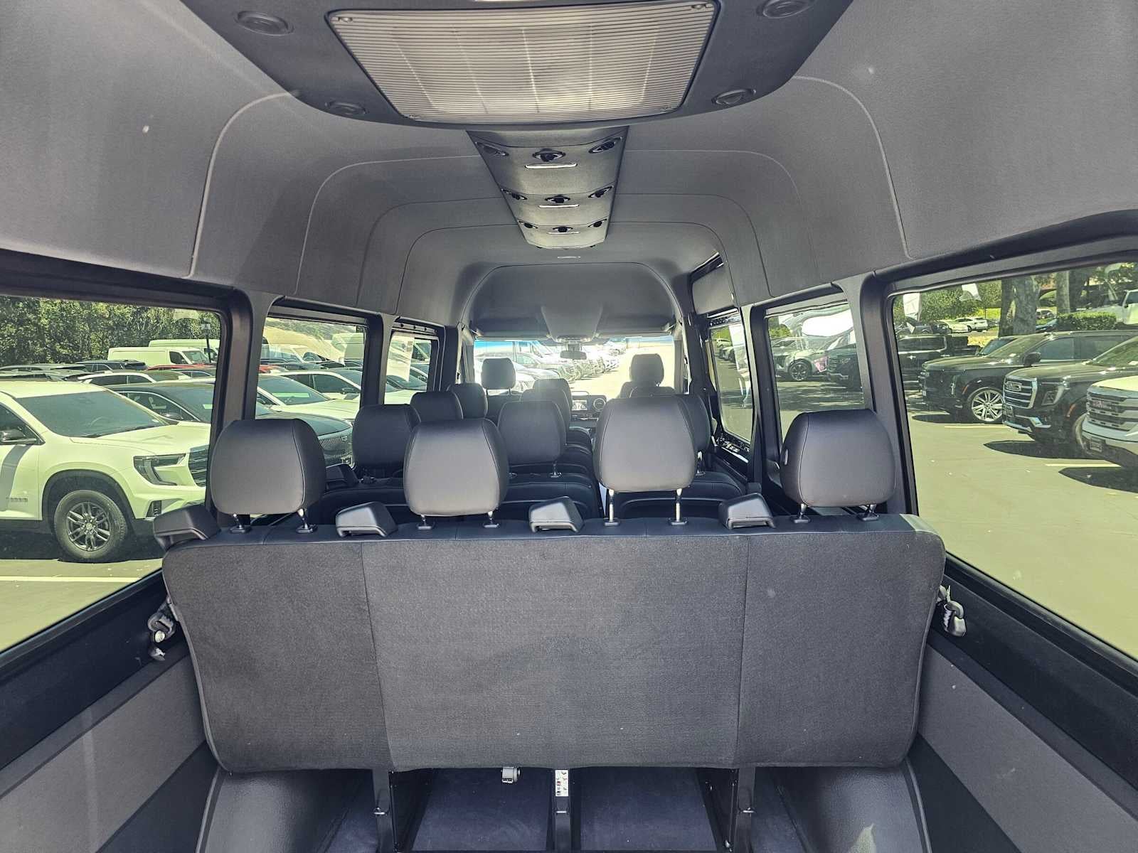 2026 Mercedes-Benz Sprinter Passenger Van 2500 High Roof I4 Diesel HO 170 RWD