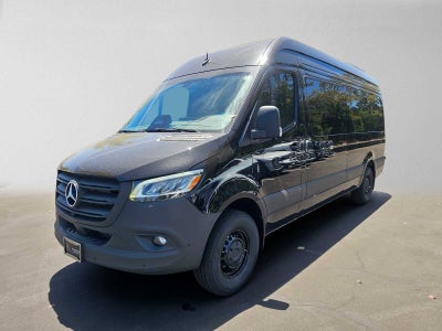 2026 Mercedes-Benz Sprinter Passenger Van 2500 High Roof I4 Diesel HO 170 RWD
